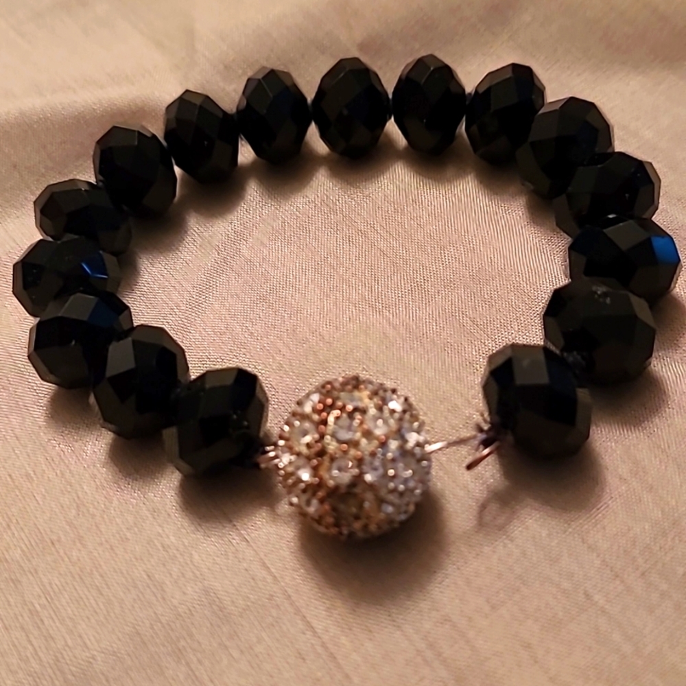 Black Faceted Beaded Bracelet